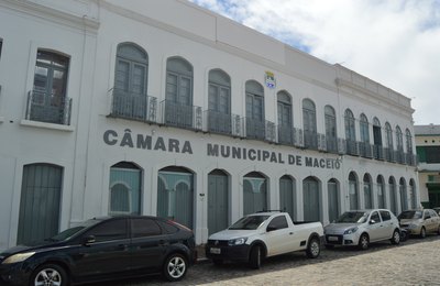 Câmara divulga nota de esclarecimento sobre prisão de servidor acusado de ser estuprador em série