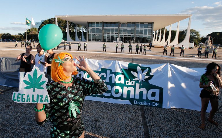 Marcha da Maconha: Prefeito protocola projeto e pede urgência contra evento