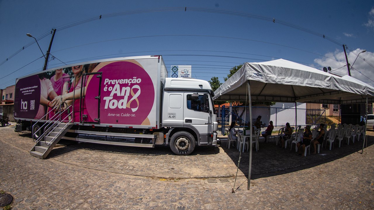 Carreta do Amor: Saúde leva ao Caetés mutirão de citologias e mamografias