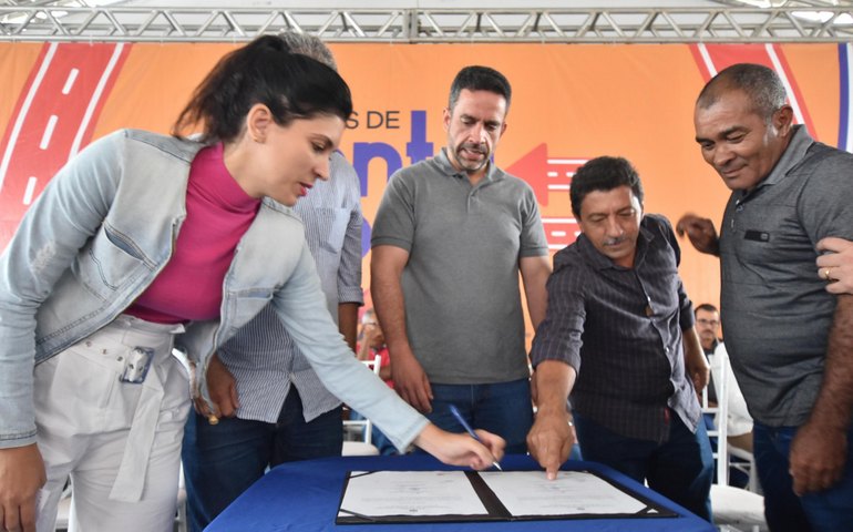 Perfuração de poços artesianos vai levar água para 395 famílias quilombolas de Água Branca