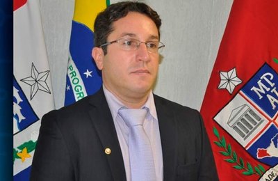 Justiça decreta indisponibilidade de bens do prefeito e secretário municipal de São José da Tapera a pedido do MPE