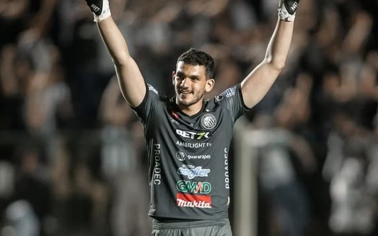 Com Mesquita e Alan Santos, Guarani anuncia os quatro primeiros reforços para 2025