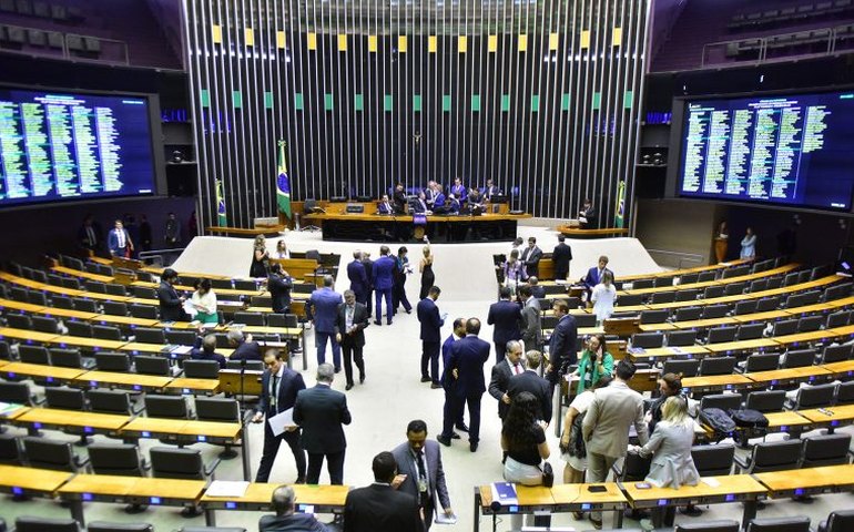 Câmara aprova fim do ICMS para trânsito interestadual de produto da mesma empresa