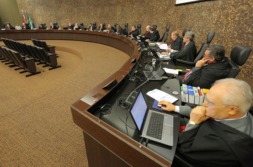 Pleno do TJ/AL declara ilegal greve dos policiais civis ocorrida em 2014