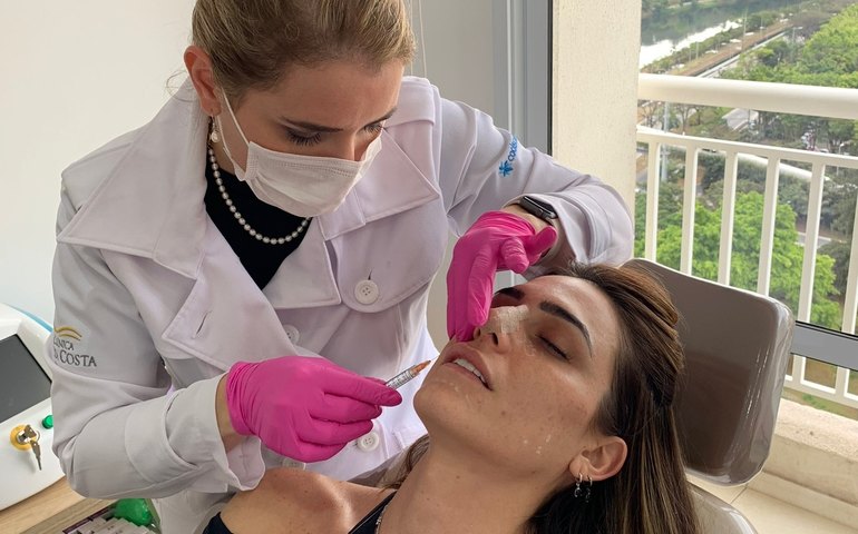 Doenças de pele podem piorar com o estresse, diz pesquisa