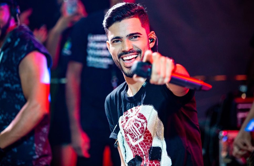 LUANZINHO MORAES