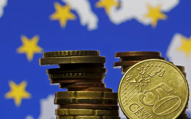 Índice de sentimento econômico da zona do euro cai a 96,2 em setembro