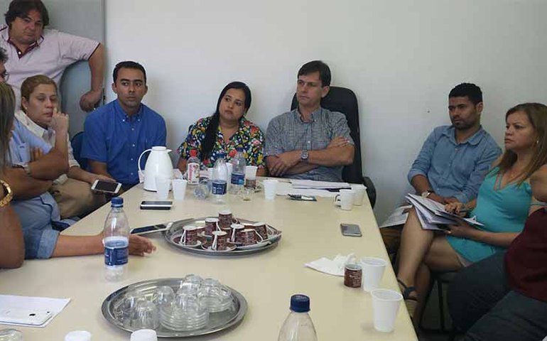 Prefeito Marcelo Beltrão anuncia pacote de medidas de redução de despesas em Jequiá da Praia