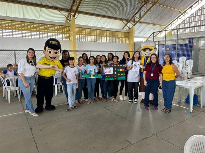 Maio Amarelo: estudantes de Arapiraca participam de oficinas de educação no trânsito