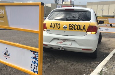 Autoescolas atualizam valores dos serviços para obtenção da CNH