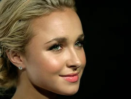 Hayden Panettiere morreu de overdose acidental de fentanil, segundo o legista.