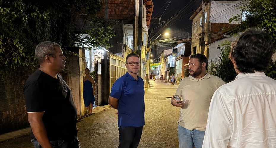 Léo Loureiro acompanha demandas da Grota do Cigano e reforça pedido por mais iluminação e segurança
