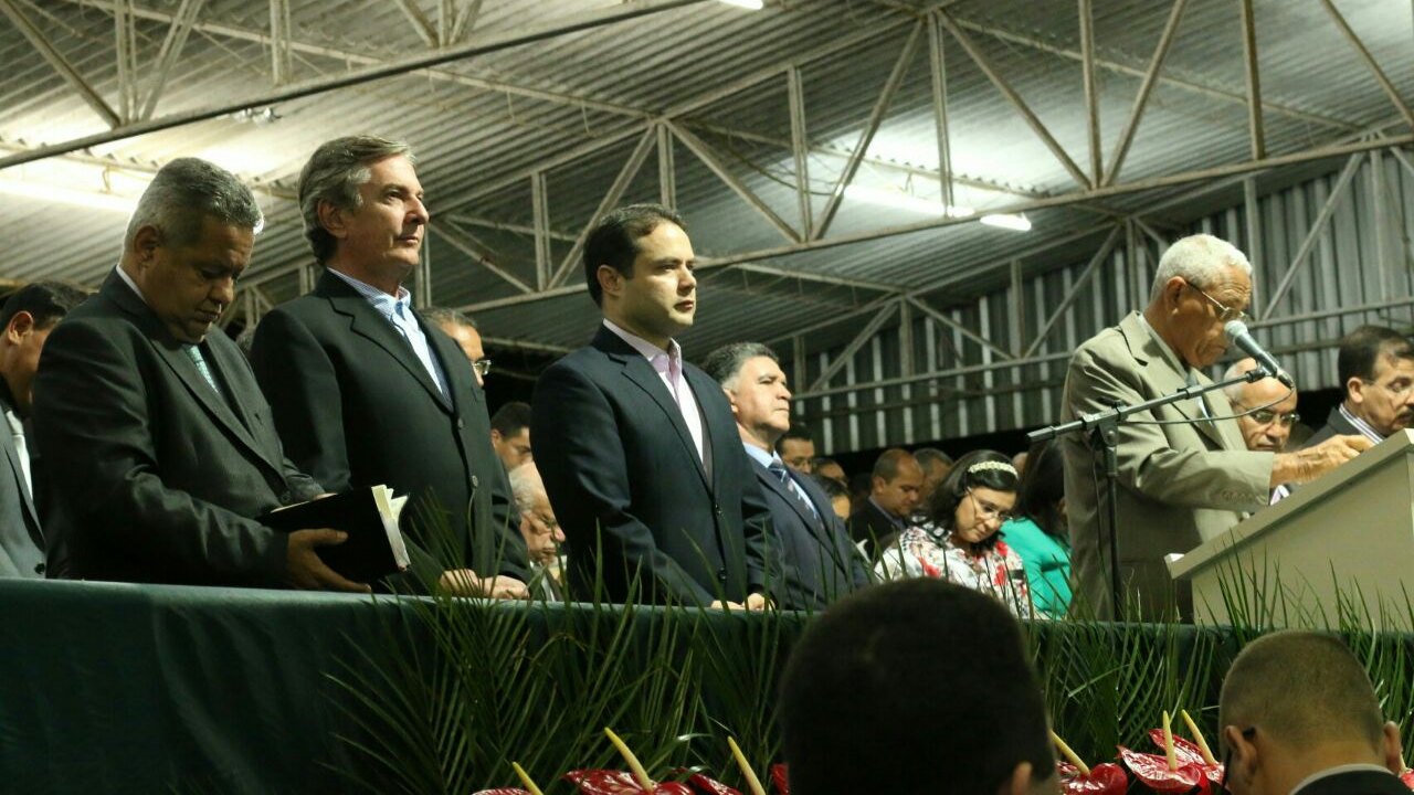 Renan Filho participa das comemorações do pré-centenário da Assembleia de Deus em Alagoas