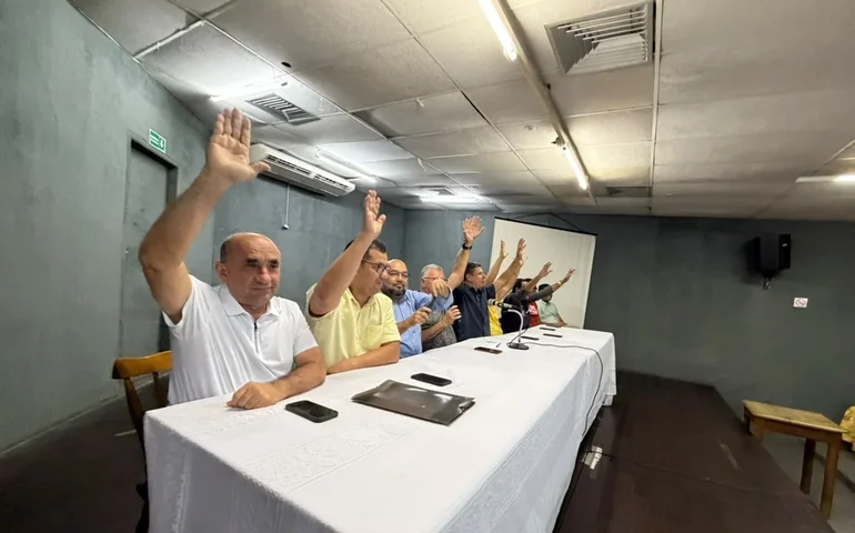 Servidores filiados a seis sindicatos aprovam reajuste salarial de 6% em Maceió