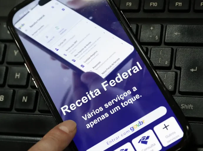 Lote especial de restituição do IRPF começa a ser pago nesta quarta