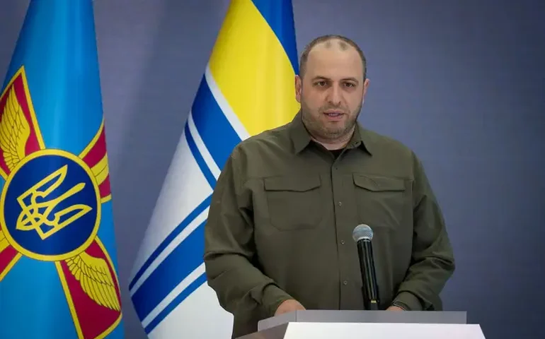 Ministro ucraniano cancela visita à França 'por razões de segurança'