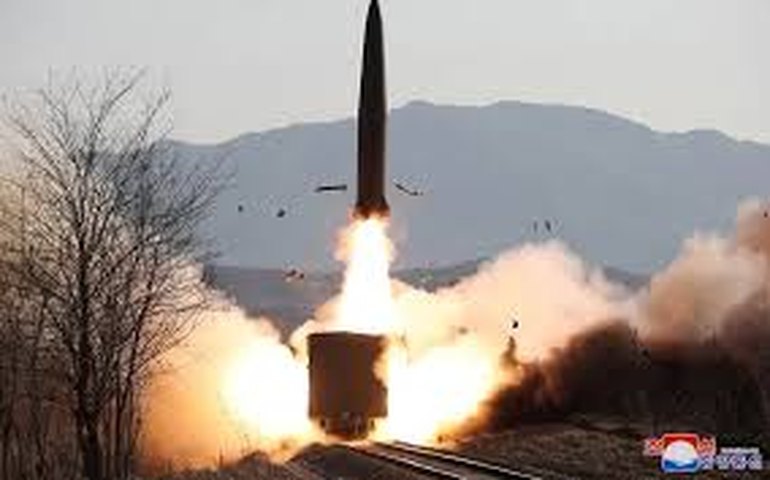 Índia lança operação militar contra Paquistão, que promete responder