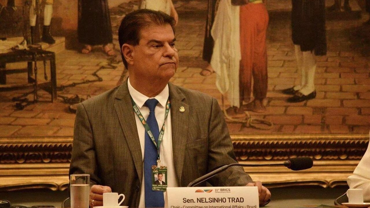 Brasil deve negociar com EUA antes de adotar contramedidas, afirma presidente da Comissão de Relações Exteriores do Senado