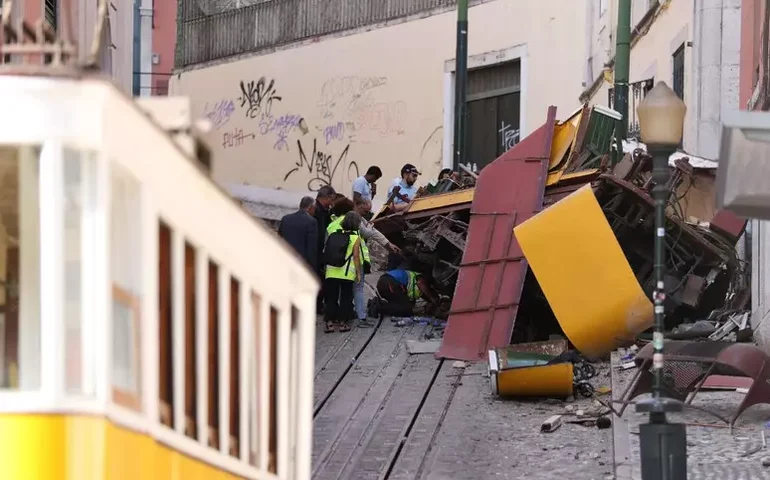 Número de mortos no Elevador da Glória sobe para 17