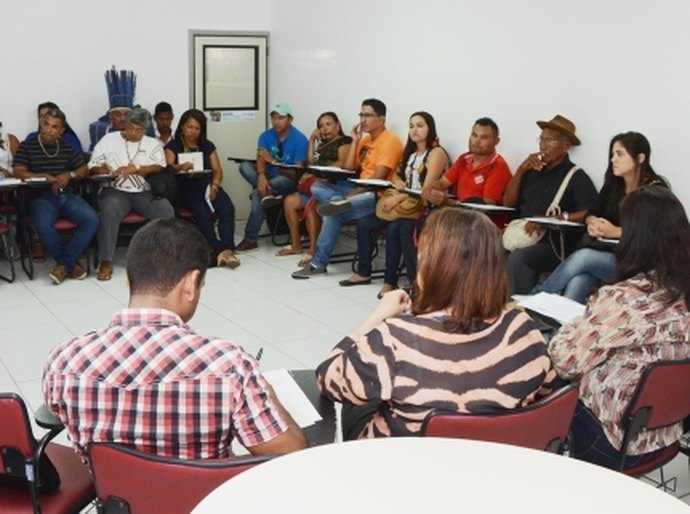Sesau discute assistência às comunidades indígenas de Alagoas