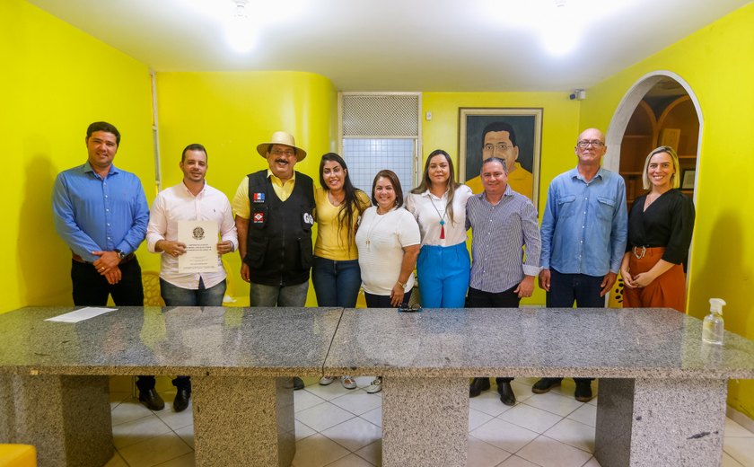 Gilberto Gonçalves oficializa chegada de novas empresas para o polo industrial com mais de 15 milhões em investimentos para Rio Largo
