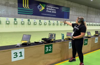 Após ser acalmada, a mulher em surto foi conduzida para o Hospital Portugal Ramalho pelo Samu   Ascom Seprev