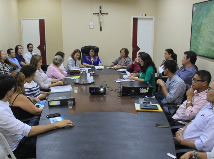 Célia Rocha comemora números positivos do “Compras Municipais”