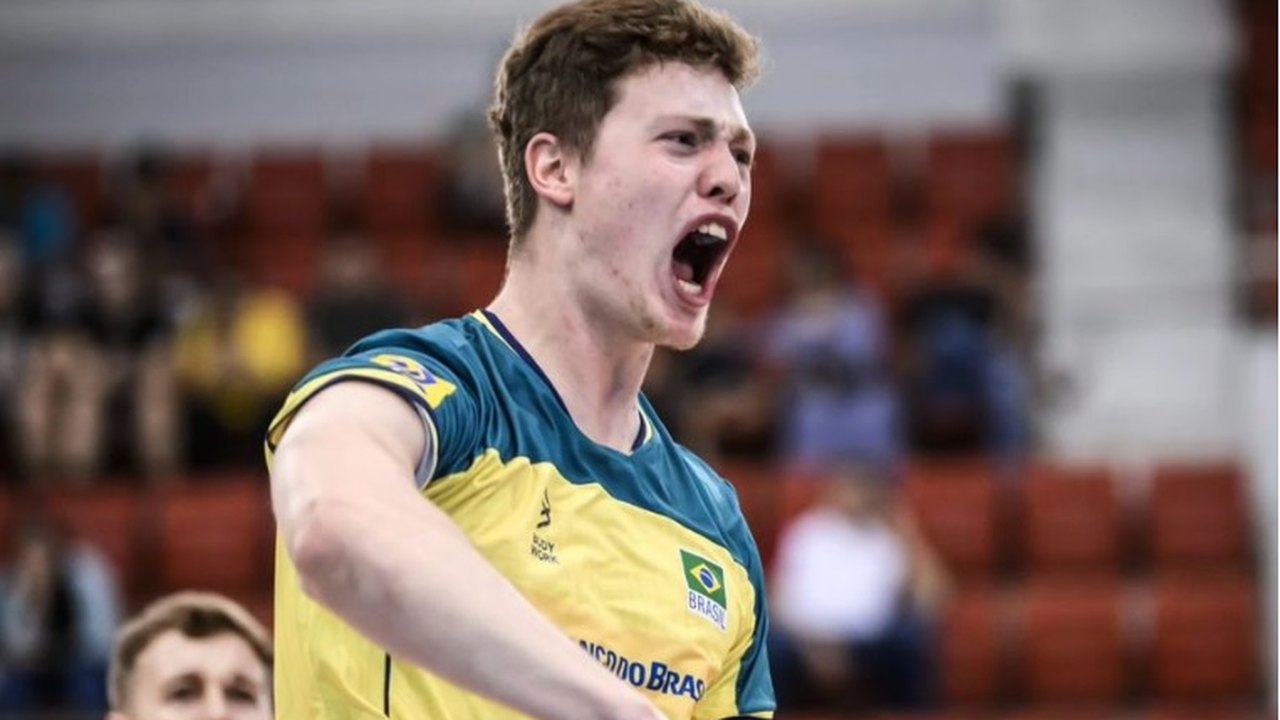 Conheça o ponteiro Lukas Bergmann, irmão de Júlia e novato na seleção brasileira que disputará o Pré-olímpico no Rio
