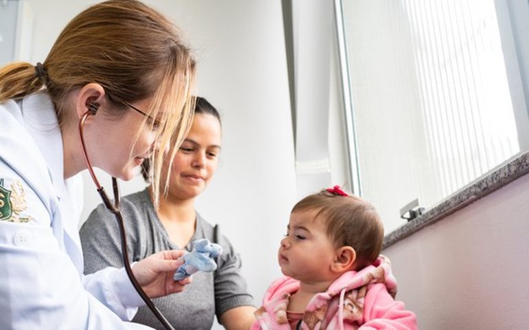 Equipes de saúde da família vão receber entre R$ 24 e 30 mil este ano