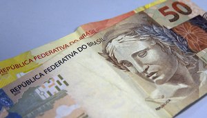 DINHEIRO / Foto: Marcello Casal JrAgência Brasil