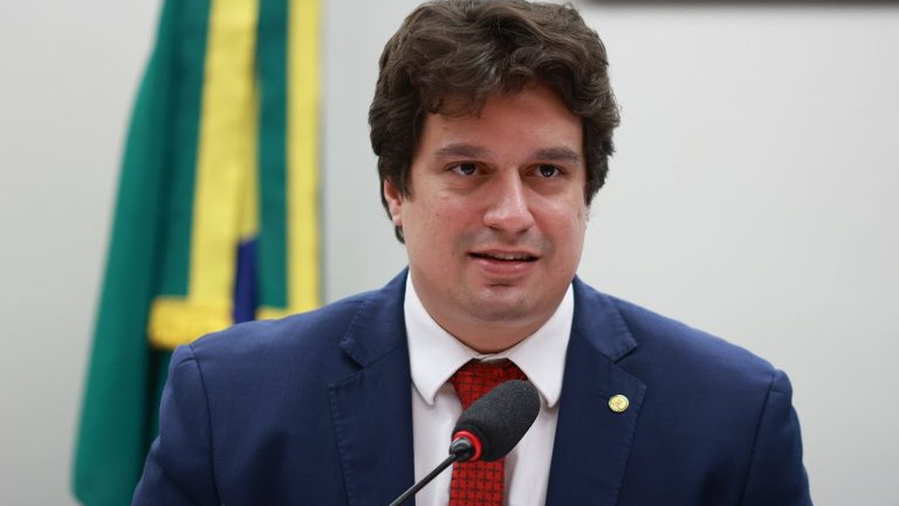 Comissão aprova fundo para custear reparação de acidentes com petróleo e gás natural