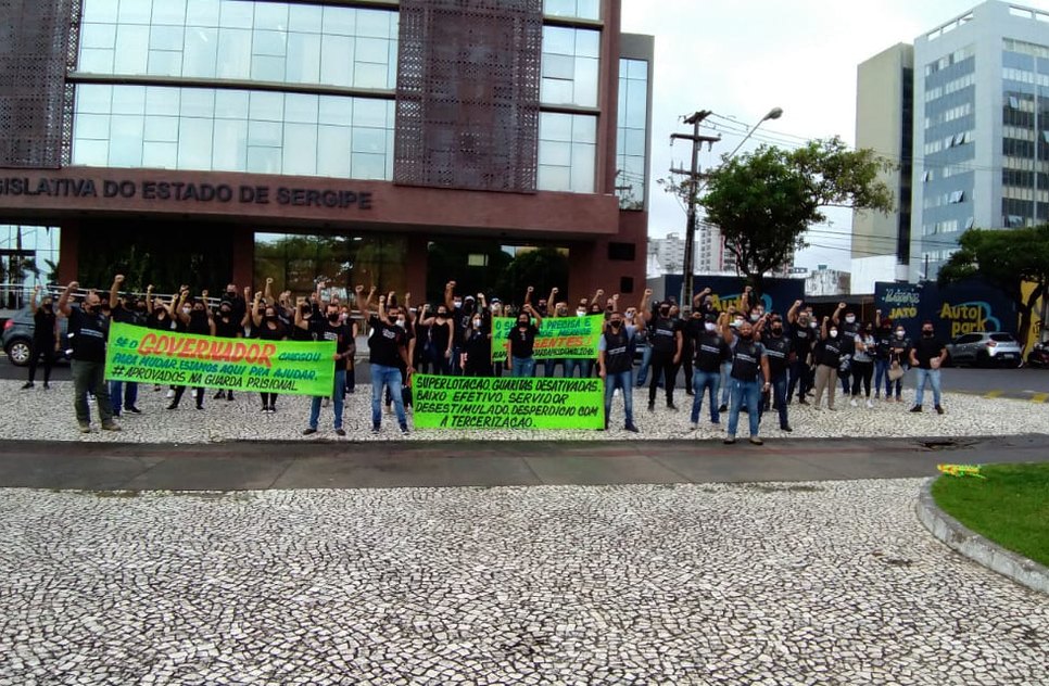aprovados Na porta da alese