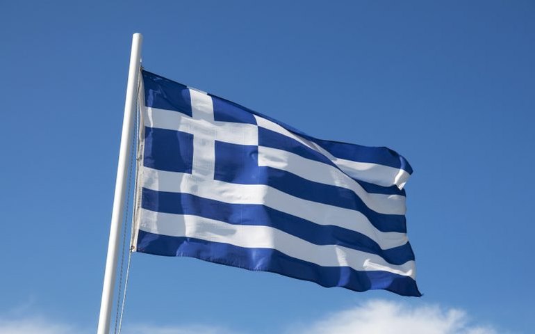 'Não sei o que aconteceu', diz brasileiro após morte de amigo em piscina na Grécia