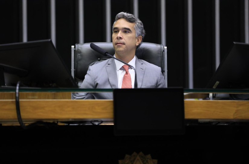 Pesquisa aponta que disseminação de fake news cresce em ano eleitoral
