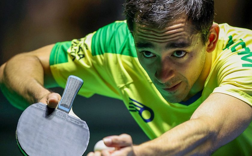 Hugo Calderano pega alemão Benedikt Duda na final em Foz do Iguaçu