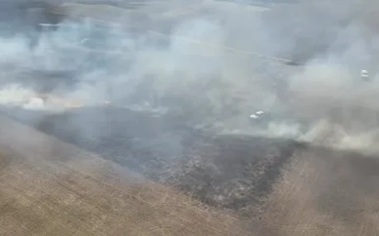 Oklahoma sob Chamas: Incêndio 'Unity Corner' devasta 312 acres e mobiliza forças de segurança