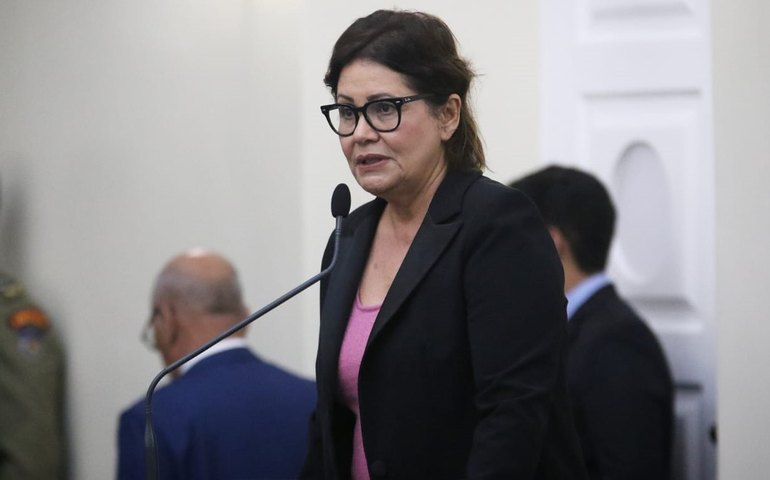 Rose Davino defende criação do Estatuto da Mulher de Alagoas