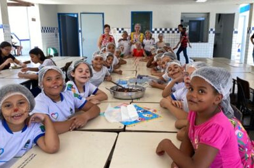 Alunos da Rede Municipal de Santana do Ipanema participam de Oficinas de Páscoa Educação