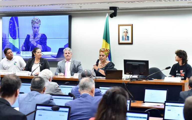 Especialistas apontam necessidade de reforçar número de servidores na rede federal de educação profissional