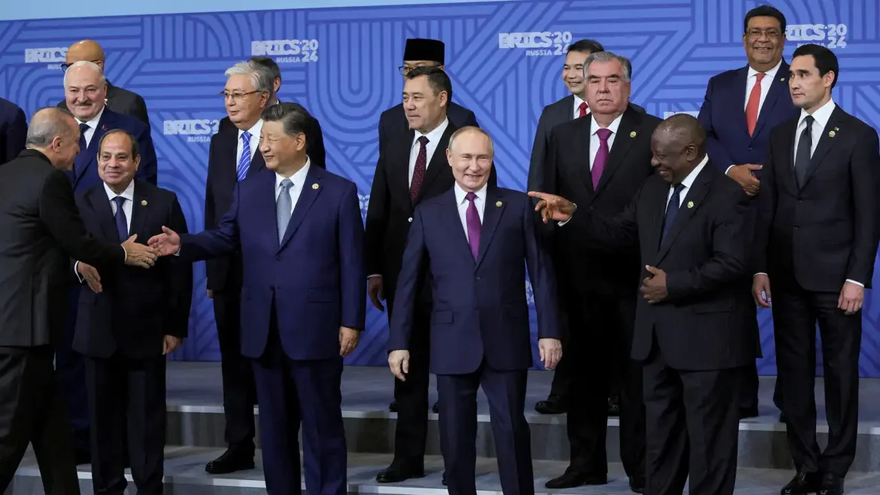 Com ampliação, Brics ganha peso na política global e une diferentes