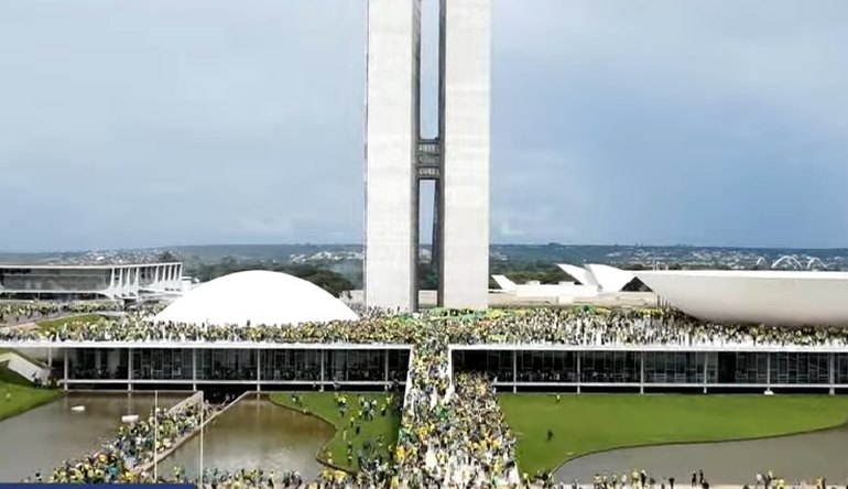 Operação Lesa Pátria cumpre 53 mandados de busca e apreensão