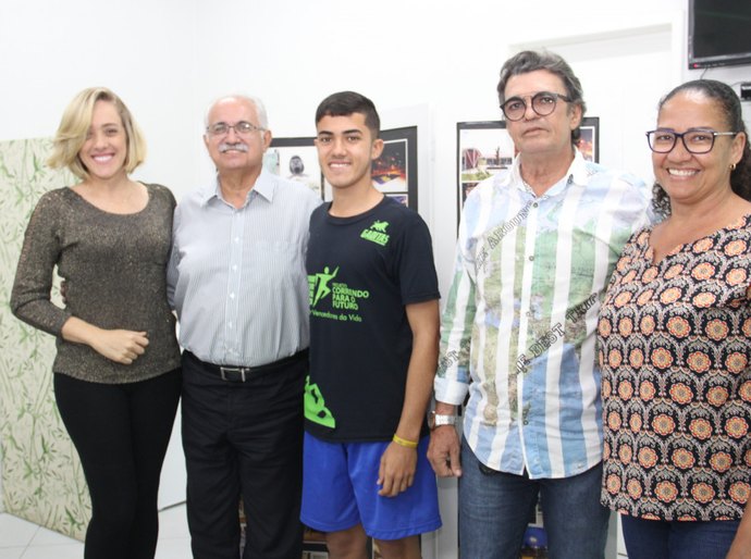 Teófilo parabeniza atleta arapiraquense contemplado em seletiva nacional