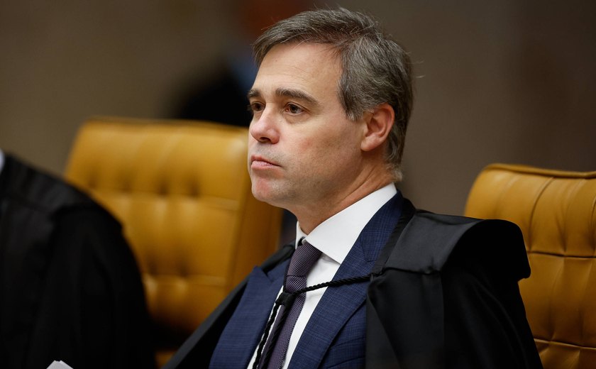 Mendonça, do STF, dá mais 30 dias para governo concluir revisão de acordos da Lava Jato