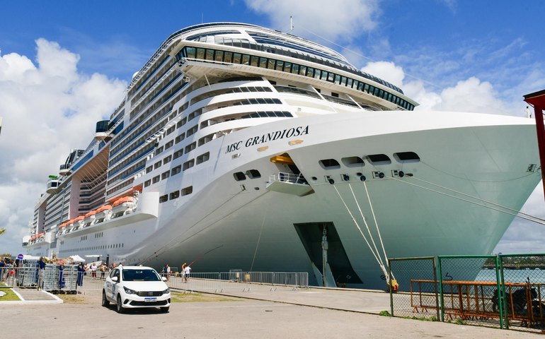 Sesau garante atendimento de saúde para turistas no Porto de Maceió