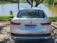 Fiat Fastback 2026 aposta na eletrificação leve para crescer no mercado - Divulgação (29).jpeg 