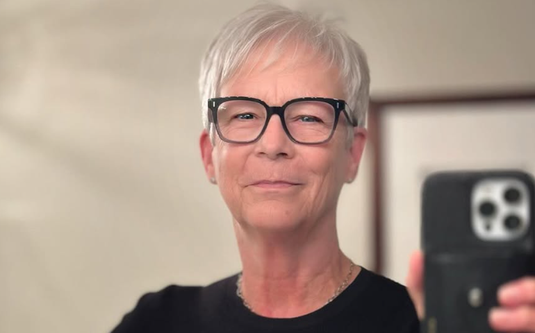 Jamie Lee Curtis é vítima de deep fake e expõe Zuckerberg