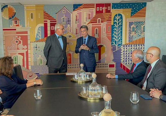 EBC e RTP, de Portugal, assinam acordo