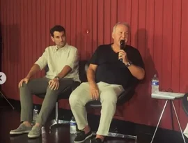 Zico se emociona em pré-estreia de documentário sobre sua trajetória