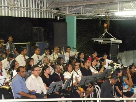 Programação desta noite inclui conjuntos e bandas convidadas