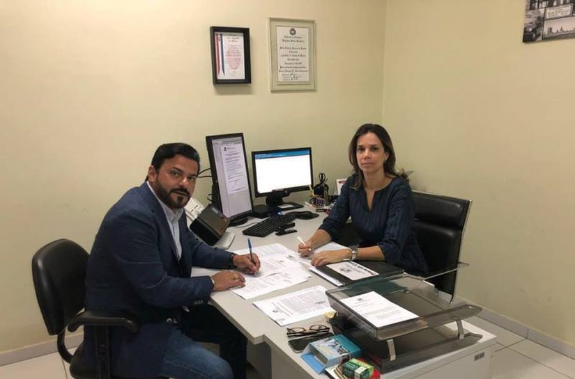 Presidente da Câmara de São Miguel firma TAC com MP para aprimorar transparência